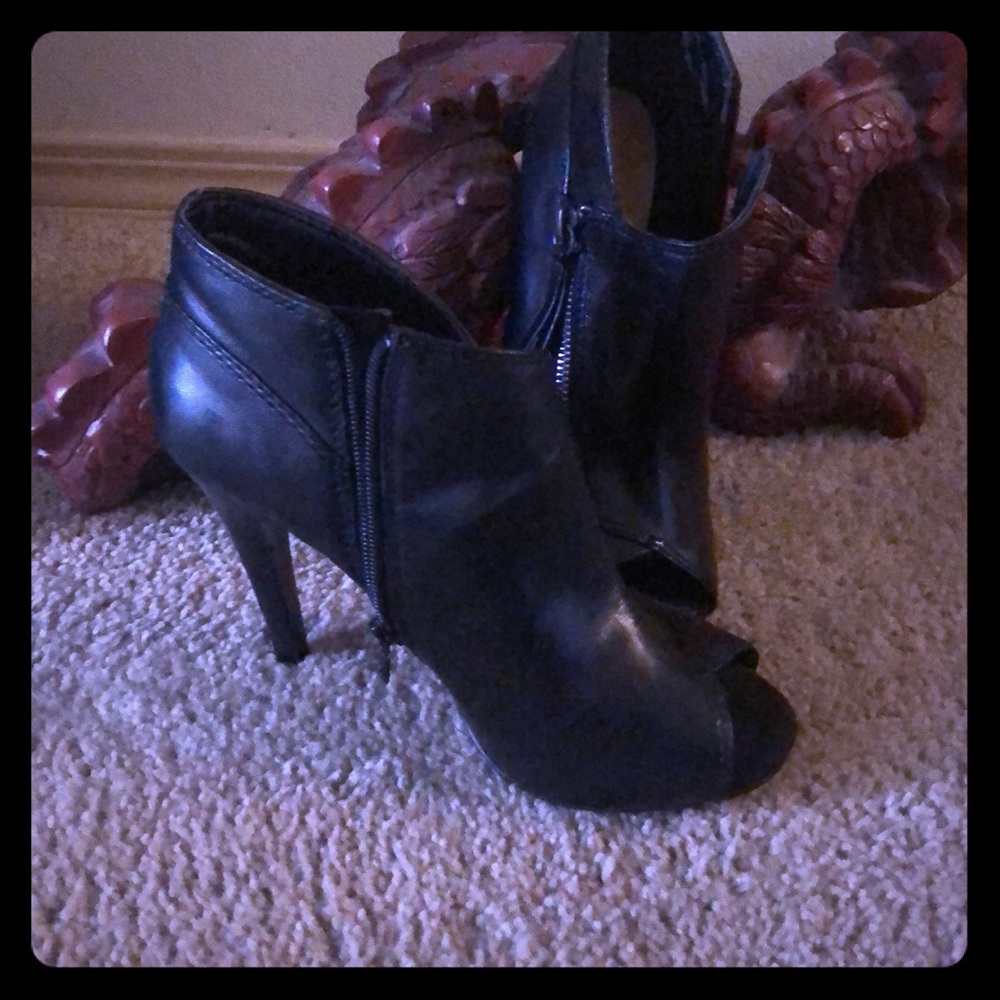Women shoes